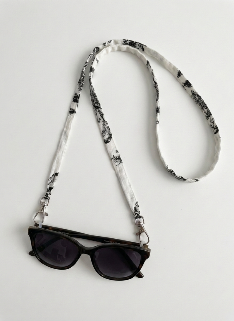 Glassy Alavida Black